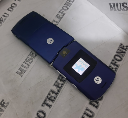 Motorola V3 Azul Marinho+capa Couro Celular Antigo Relíquia Azul-marinho (Usado)