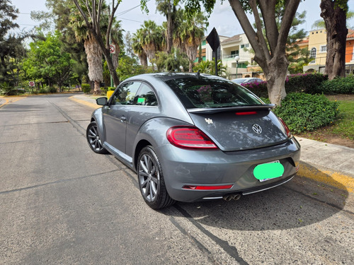 Volkswagen Beetle 2.5 Sportline Mt
