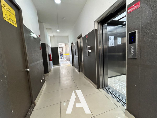 Departamento En Venta De 1 Dorm. En Independencia