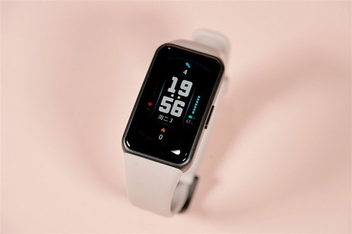 Smartwatch Honor Band 6 1.47" caja black, malla coral pink ARG-B39