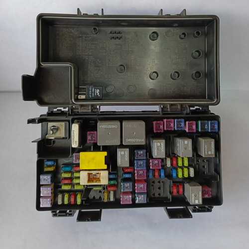 Caja De Fusibles De Jeep Liberty (Usado)