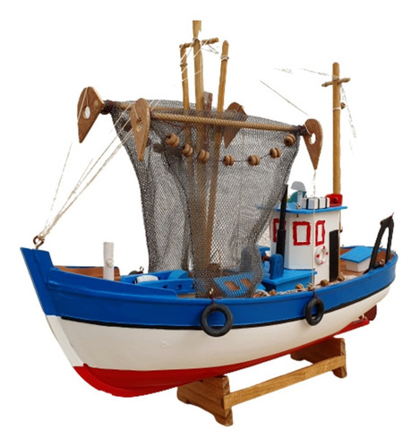 Imagem 2 de 4 de Barco Pesqueiro Decorativo Em Madeira 39 X 32 Cm