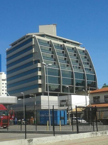 Imagem 1 de 3 de Vendo Sala Comercial C/ Vaga De Garagem Na Agronômica - 3251