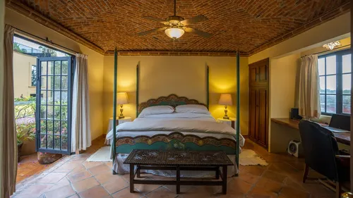 Casa En Renta Con Jardín En El Corazón Del Centro De San Miguel De Allende