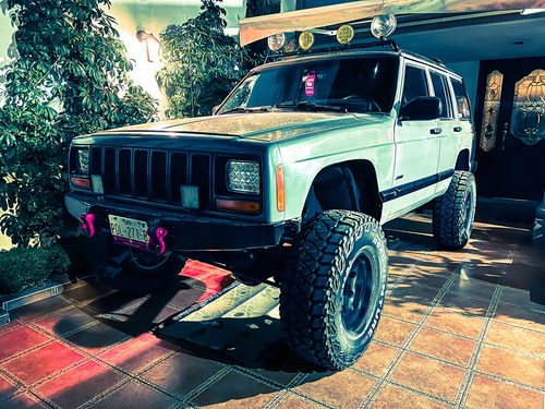 Jeep Cherokee Xj , 4x4, Aut. 1998