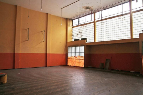 Local Comercial En Zona Mayorista