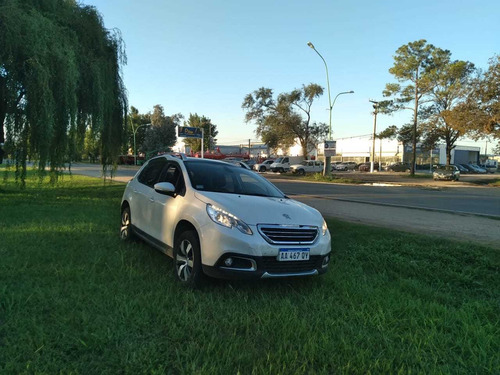 Peugeot 2008 1.6 Feline 2016