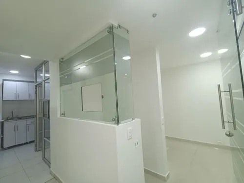 Local En Arriendo/venta En Chapinero Alto. Cod A22221