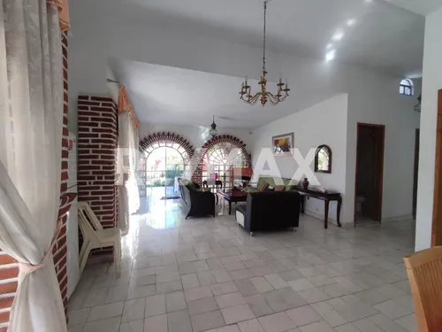 Casa En Venta En Morelos, Pueblo De Cocoyoc Un Nivel