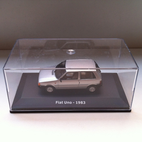 Fiat Uno 1983 1:43 Auto A Escala Diecast Cch