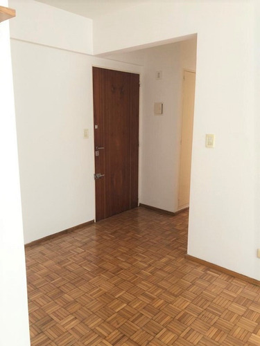 Departamento De 2 Ambientes En Venta En Retiro