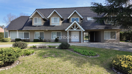 Casa En Venta En San Diego, Moreno