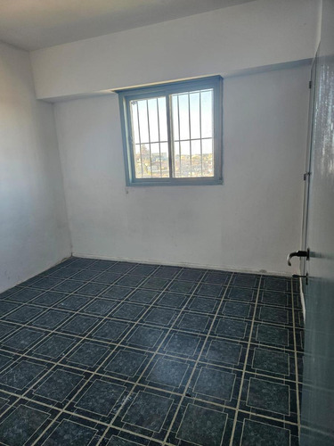 Departamento En Venta - 2 Dormitorios 1 Baño - Dock Sud