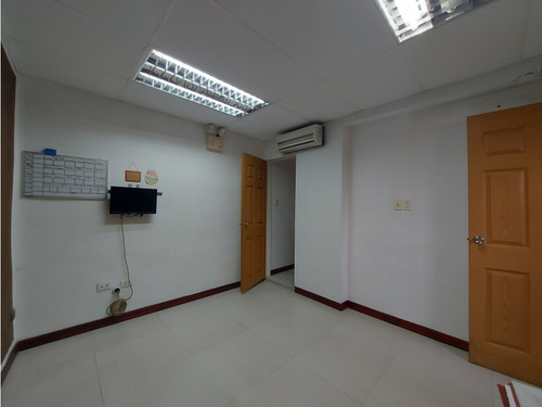 Vendo Galpon 420m2 En El Pueblo Del Hatillo 5715