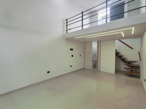 Local En Arriendo En La Riviera. Cod A18730