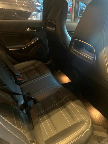 Mercedes-Benz Clase A 1.6 A 200 At Urban B.efficiency 156cv