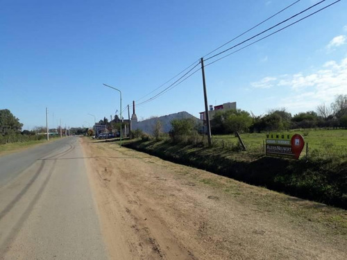 Imagen 1 de 4 de 1° De Diciembre Y Parana