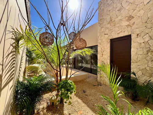 Casa En Venta En Cholul De 1 Planta, Al Norte De Mérida