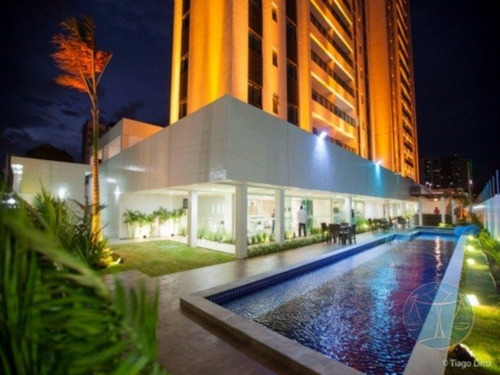 Imagem 1 de 15 de (8713)apartamento Em Excelente Localizacao No Petropolis, Predio Novo, 3 Quartos - V-8713