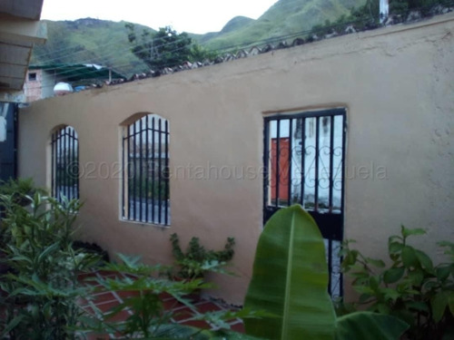 Imagen 2 de 24 de Casa En Venta Conservada 151mts2 La Pedrera Estef 22-12383