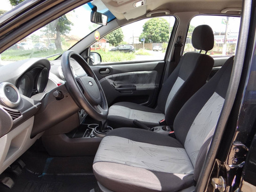 Ford Fiesta 1.0 Mpi Class Hatch 8v Flex 4p Manual