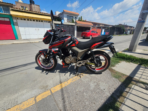 Todo Pagado, 15,000 Km Y Contando, Slider