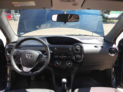 Toyota Etios 1.5 5p Xls 2015