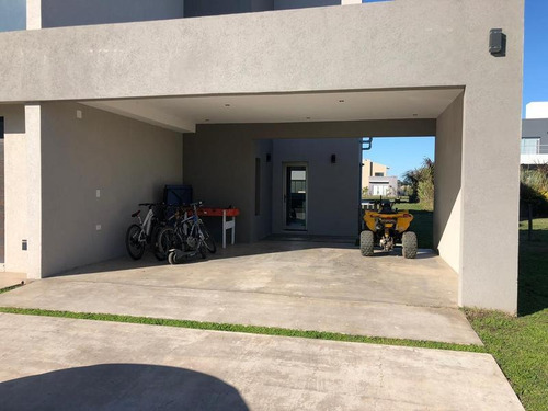 Imagen 2 de 26 de Casa - La Horqueta De Echeverría