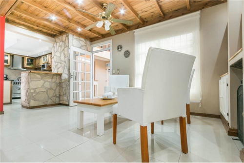 Venta Casa 4 Dormitorios En Glew - Con Pileta