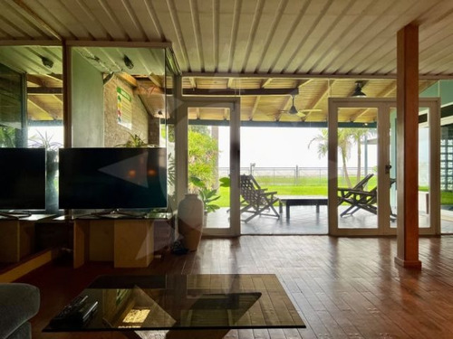 Casa En Venta, 3 Dormitorios, Zona Costanera
