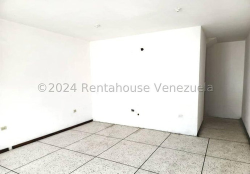 Gabi Irastorza Alquila Local Comercial En Zona Este Y A Pie De Calle Cod 25 1662 , Soy Rentahouse, Comunicate.