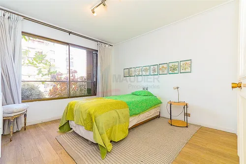 Departamento En Venta De 3 Dorm. En Las Condes