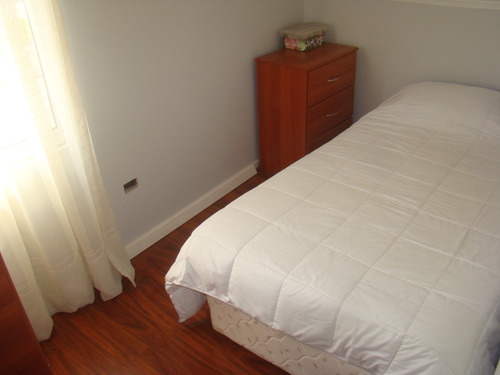 Linda Casa Excelente Estado De Mantencion Condominio 5d Y 3b