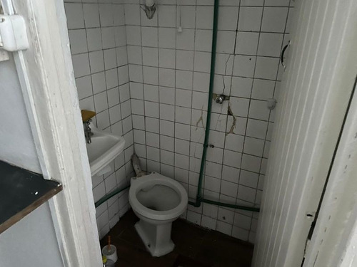 Alquiler Local Comercial Av. Rivera, Pocitos / Villa Dolores