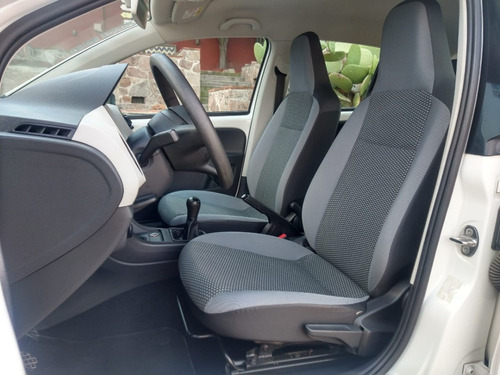 Imagen 9 de 15 de Volkswagen Up! 1.0 Move Tm