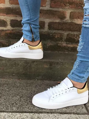 Zapatillas blancas con dorado new arrivals