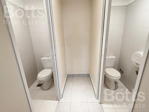 Imagen 8 de 15 de Alquiler De Impecable Oficina En Recoleta