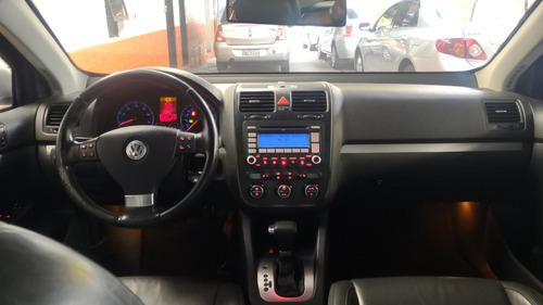Volkswagen Jetta 2.5 4p