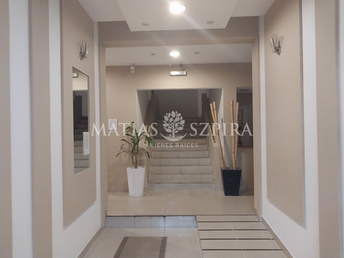 Venta De Departamento 3 Ambientes En Flores, Capital Federal