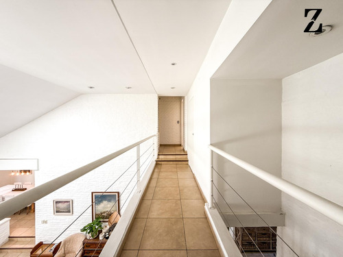 Casa En Venta De 1800 M2 De Lote Y 550 M2 Cubiertos En La Horqueta