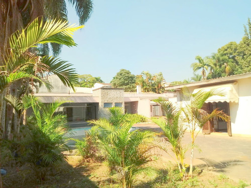 Imagem 9 de 15 de Casa Térrea Bem Localizada Proxima A Excelentes Escolas - Ab131799