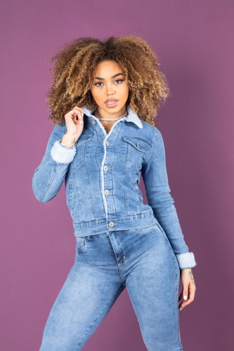 Imagem 4 de 4 de Jaqueta Jaquetinha Estampada Oncinha Feminina Jeans Curta