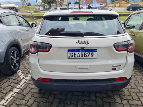 Imagem 4 de 16 de Jeep Compass 2018 2.0 Longitude Flex Aut. 5p