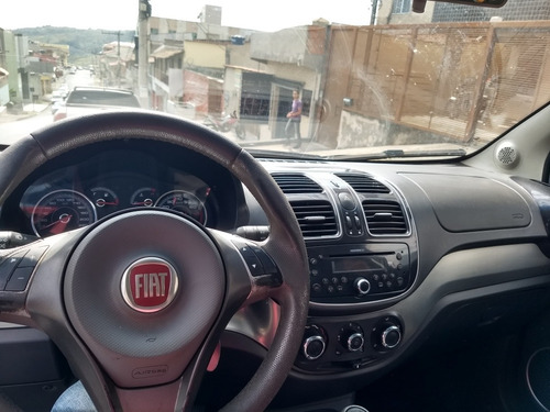 Fiat Grand Siena 2014 1.4 Attractive Flex 4p