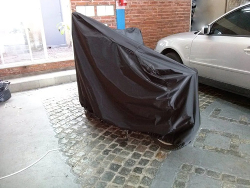 Cubre Motos En Pvc Con Base De Felpa Talle Chico -carfun-