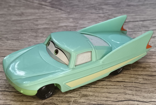 Brinquedo Mc Donalds Flo Carros Disney Pixar 2006 (Usado)