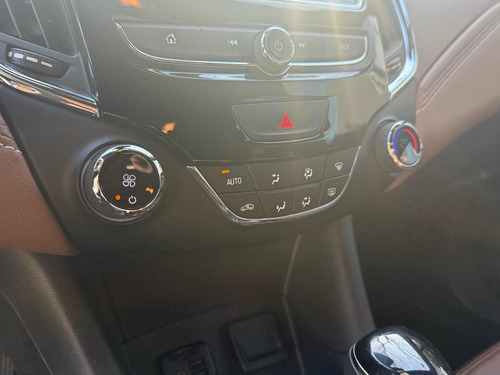 Chevrolet Cruze 5 1.4 Premier At 4P