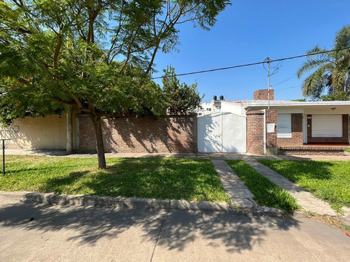 Imagen 4 de 30 de Casa Guadalupe + Terreno Con Quincho Y Pileta