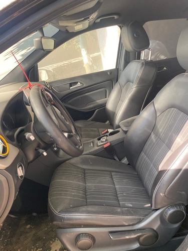 Mercedes Benz B 180 Completa O Partes Desarmo Aseguradora