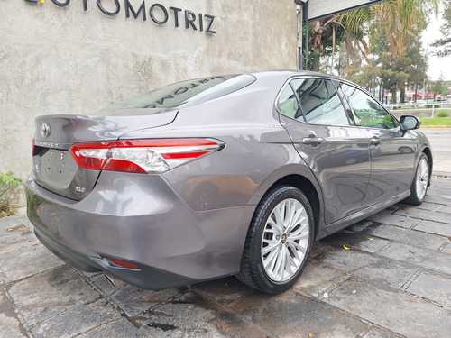 Toyota Camry 2.5 Xle Navegación At